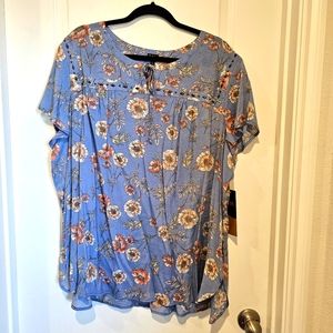 NWT Lee periwinkle studded top size 3X